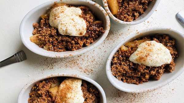 Apple Crumble Breakfast Pots