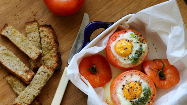 Tomato, Pesto and Goats Cheese Baked Egg