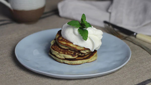 Minty Lemon & Banana Hot Cakes