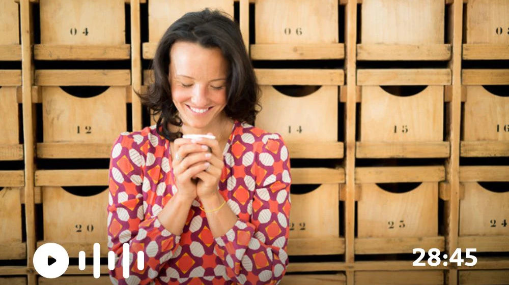 Ep 23 - Lifting The Lid On Perimenopause With Dr Amanda Waaldyk