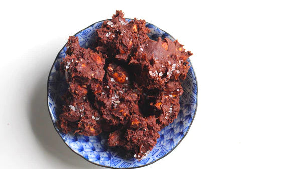 Roast Almond, Chocolate & Sea Salt Clusters