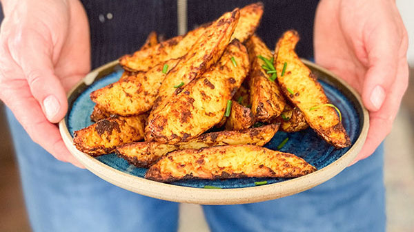 Spicy Paprika Potato Wedges