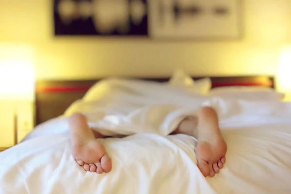 Insomnia? Here's 8 tips for a better sleep.