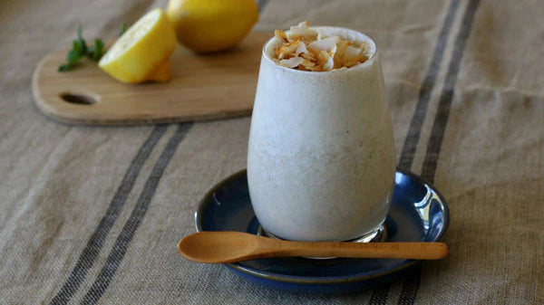 Very Lemony Coconut & Mint Cheesecake Smoothie