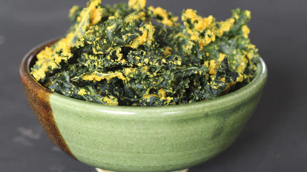 The Cheesiest of Cheesy Vegan Kale Chips