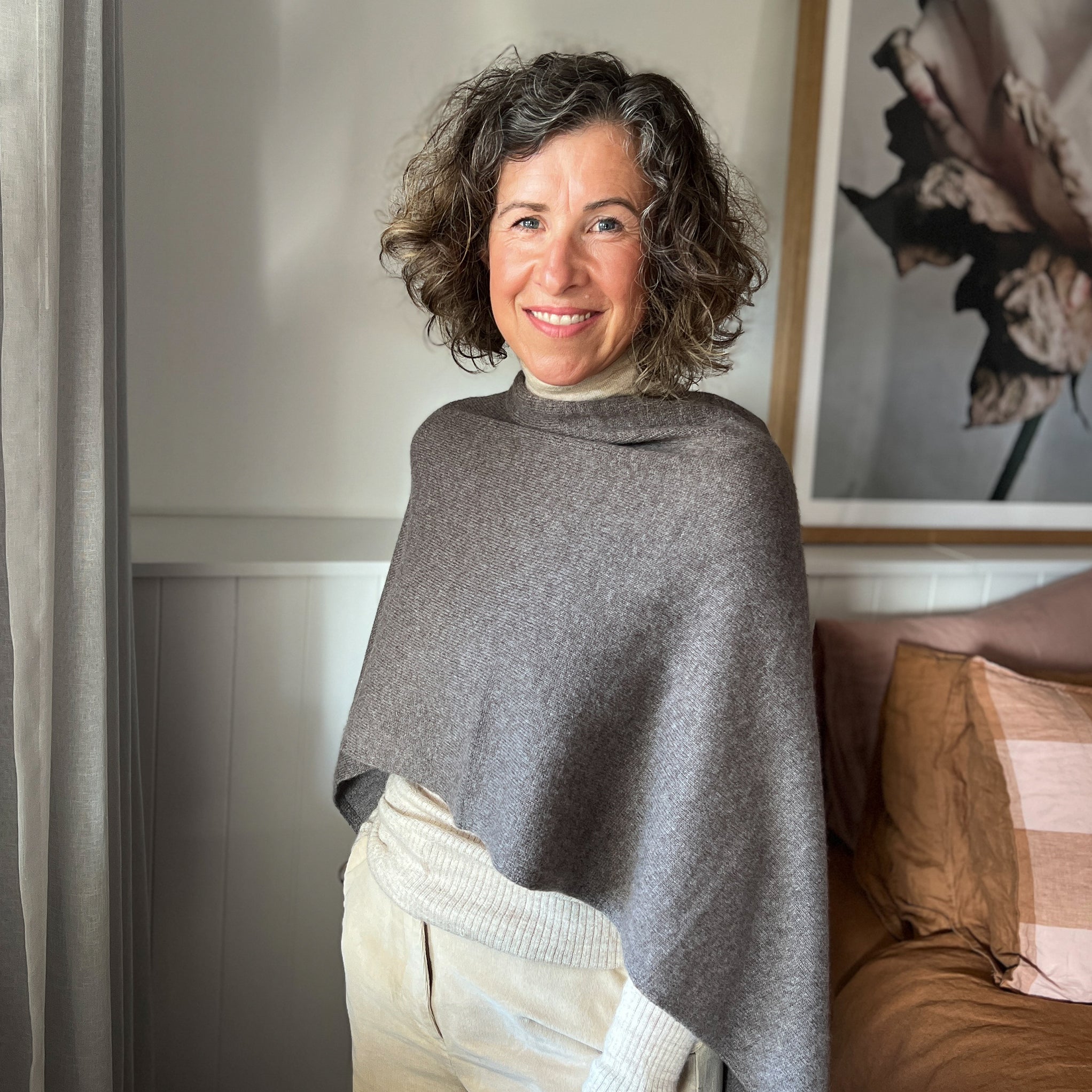 Amy wearing Cashmere Topper in Chestnut