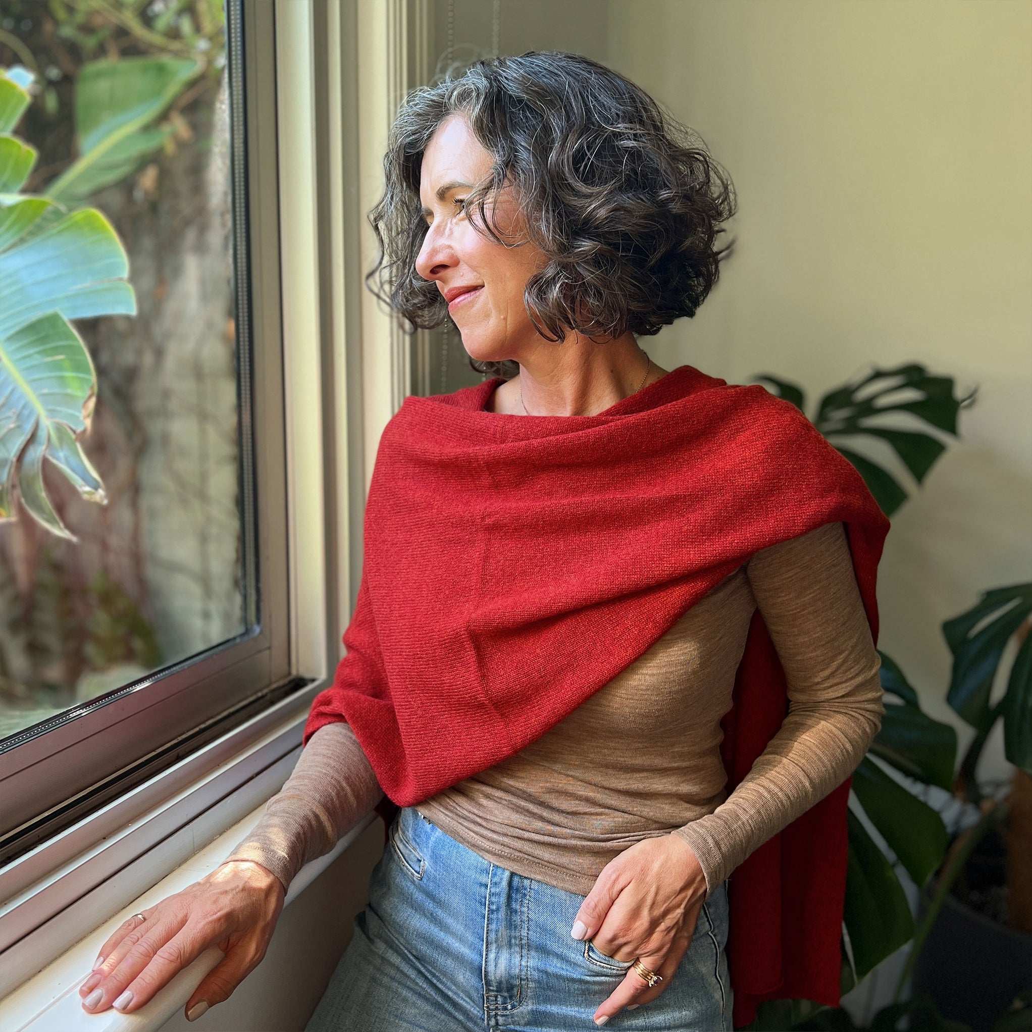 Amy wearing a Cashmere Topper in Cinnamon