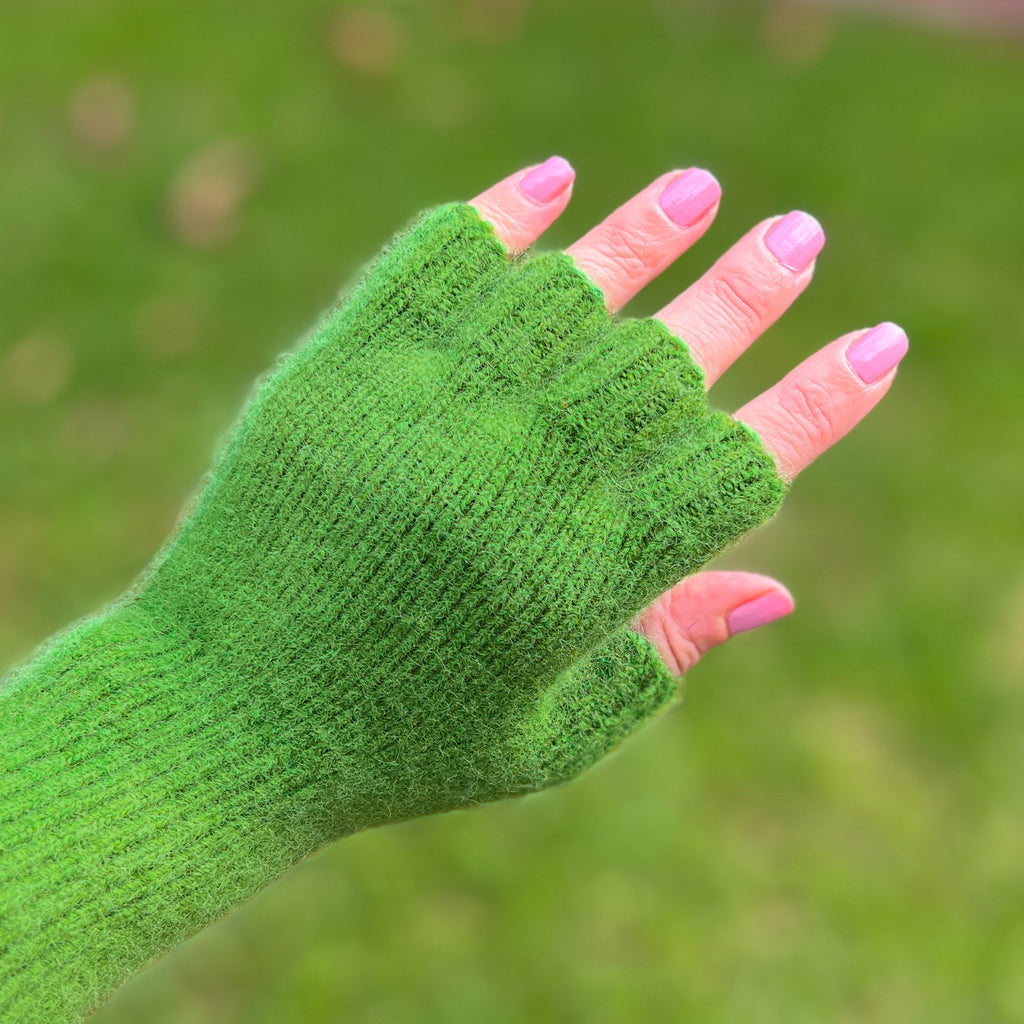 Angora & Lambswool Fingerless Gloves - Grass Green