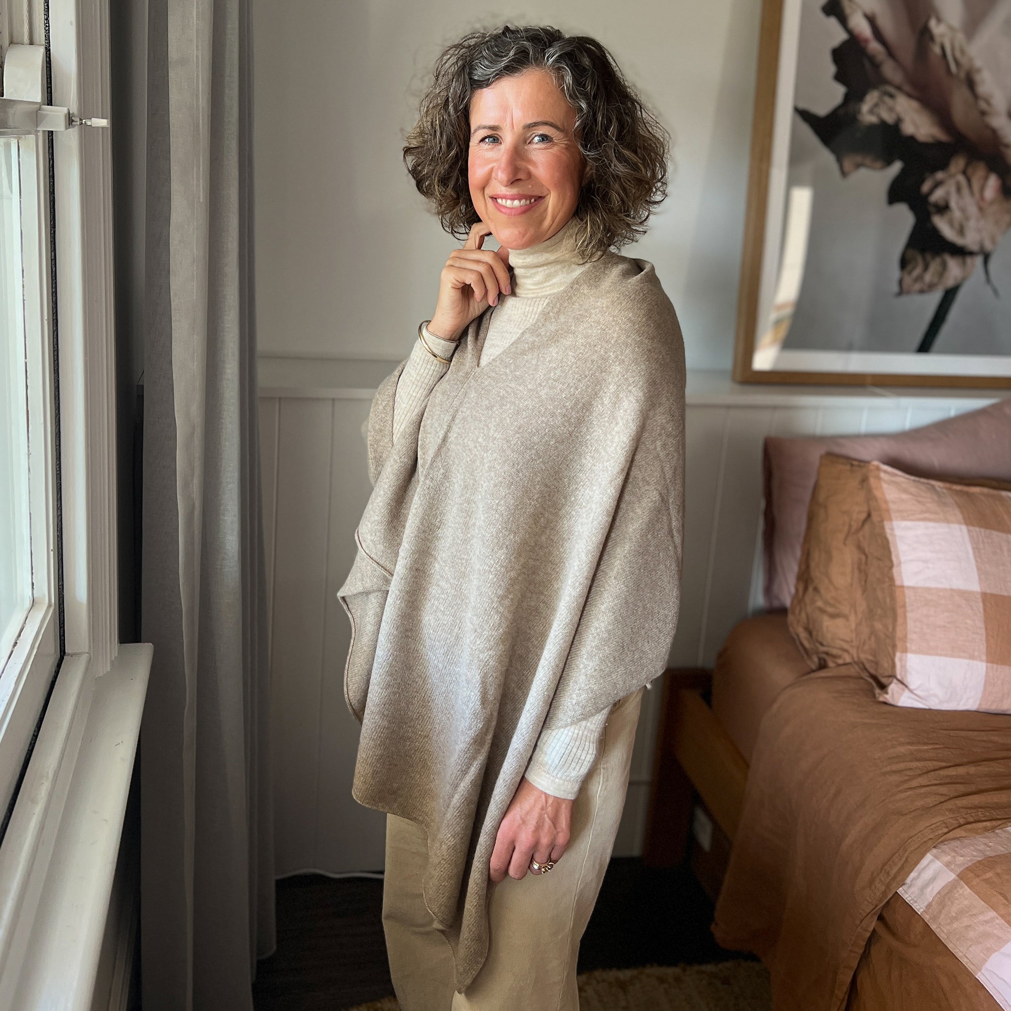 Amy wearing Cashmere Topper in Natural