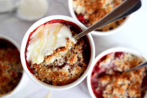 Strawberry, Rhubarb & Coconut Crumble