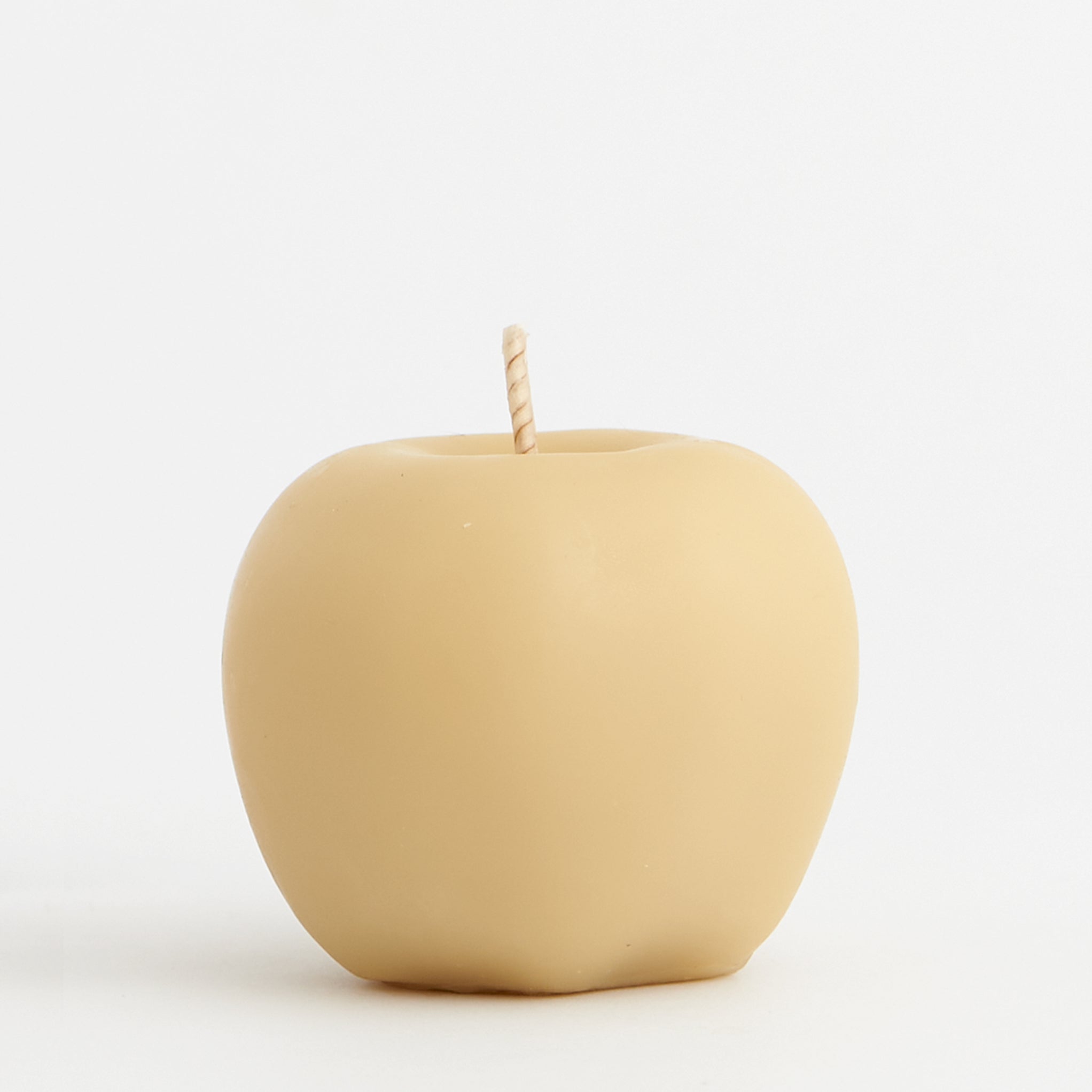 Beeswax Apple Candle