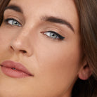 Model wearing Aleph Gel Liner