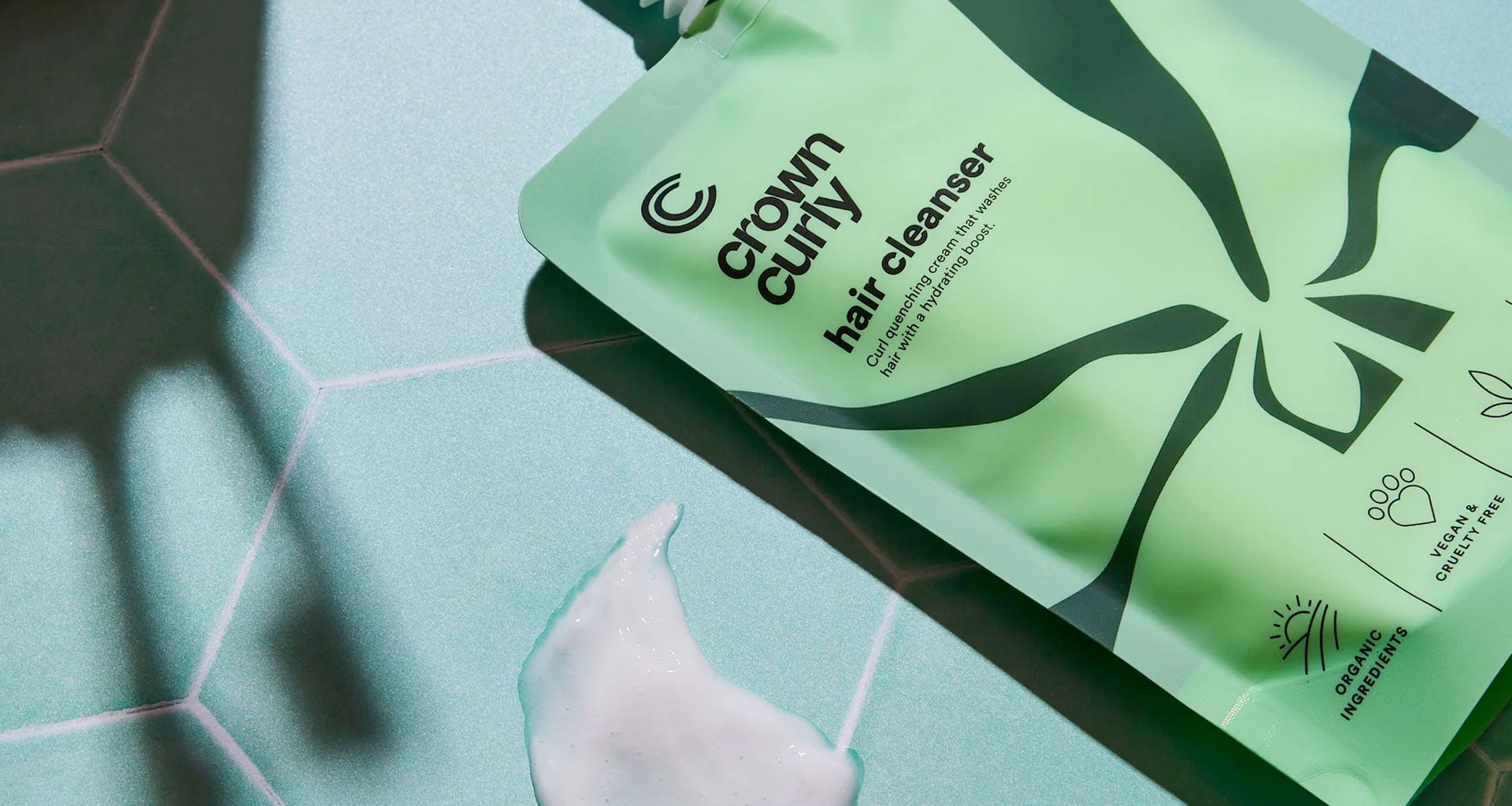 Founder Helen shares her top tips for traveling with Crown Curly. 